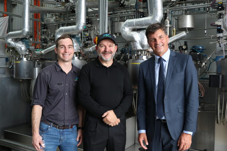 20210301_Minister-Taylor-visit_33